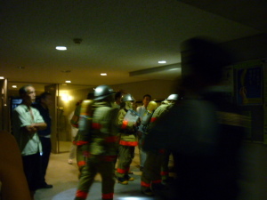 110829_某集合住宅での火災警報鳴動